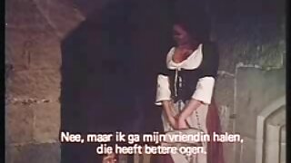 ສາວງາມລັດເຊຍດູດ guy cock