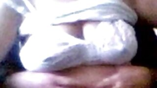 ຜູ້ຊາຍ fucks ໃນກົ້ນສາວລັດເຊຍ