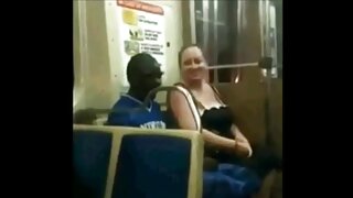 Guy ລັດເຊຍ Cumming ກ່ຽວກັບສາມເດັກຍິງຫຼັງຈາກ fucking ກັບເຂົາເຈົ້າ