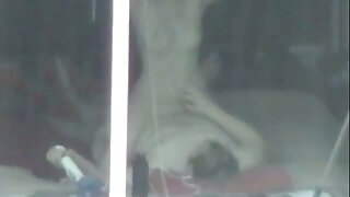 ການຮ່ວມເພດກັບ lady Boobed ໃຫຍ່ໃນ pussy shaved ຢູ່ເຮືອນຢູ່ເທິງຕຽງ